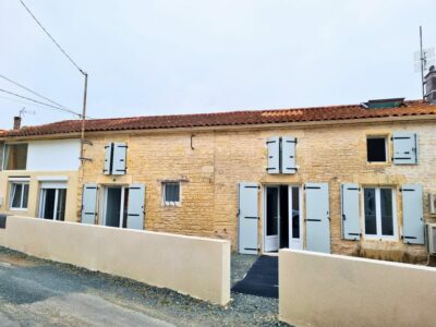 17 - Maison 4 pièces 123 m² adaptée PMR à Marsais en Charente Maritime